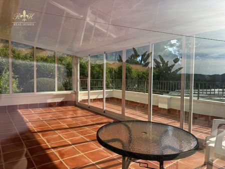 DISPONIBLE EN ALQUILER HASTA JULIO 2026 - Photo 2