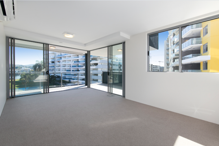 Stunning apartment boasting a spacious layout - Photo 3