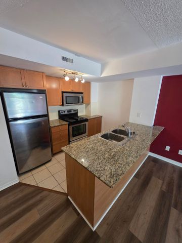 For Lease - 20 Foundry Avenue Unit# 120, Toronto, Ontario - Photo 2