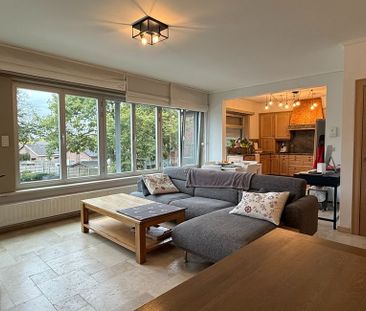 Appartement te huur in Koningshooikt voor € 875 met 2 slaapkamers - Photo 3