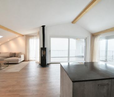 Charmante Dachwohnung mit Sauna und grosser Terrasse in Wolhusen - Foto 1