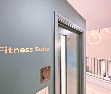 Pembroke Broadway, Camberley, Surrey, GU15 - Photo 4