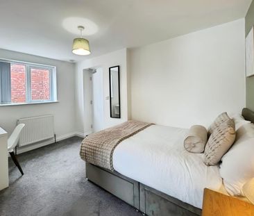 1 bedroom in a house share to rent - Photo 4
