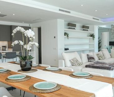 5 bedroom luxury Villa for rent in Benahavís, Andalusia - Photo 4