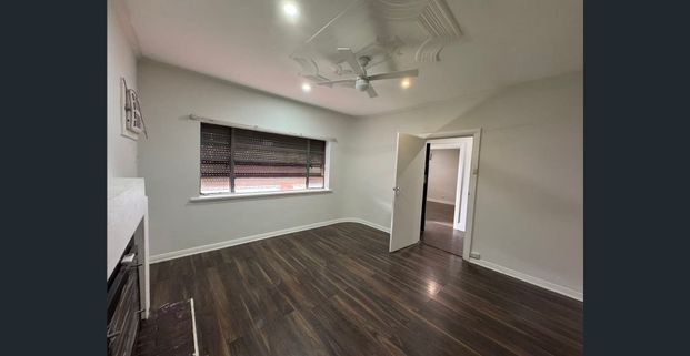 Unfurnished Three-bedroom house for rent - Photo 1