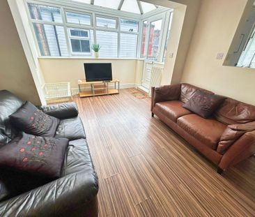 3 bedroom house share to rent - Photo 4
