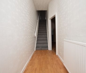 3 Bedroom Terraced House - Photo 1