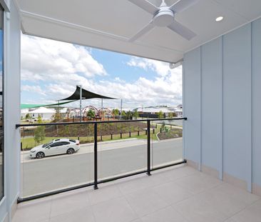 Welcome to your new home at 5 Leeward Promenade, Banya! - Photo 4