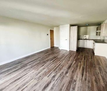 Oriel House, Town Lane, Sandown, PO36 - Photo 3