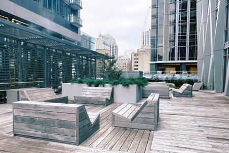 For Lease - 1 Yorkville Avenue Unit# 1202, Toronto, Ontario - Photo 5