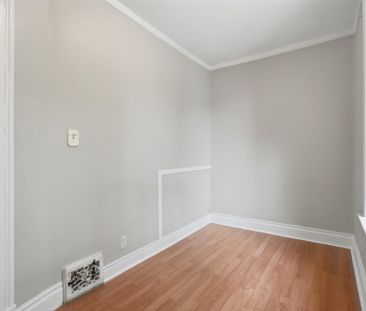 For Lease - 418 Main Street, Hamilton, Ontario - Photo 1
