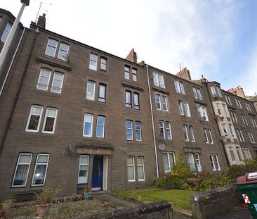 8 Baxter Park Terrace, Baxter Park, Dundee - Photo 5