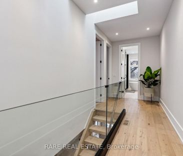 For Lease - 21 TWENTY-NINTH Street, Toronto, Ontario - Photo 5