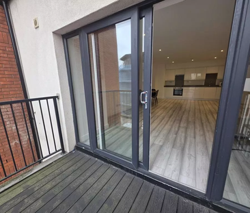 2 bedroom apartment to rent - Photo 4