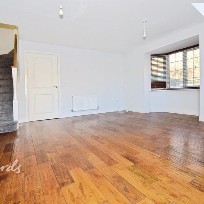 3 bedroom end of terrace house to rent - Photo 1