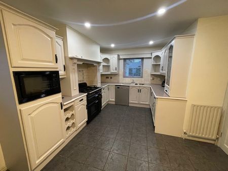 28 Oakwood Manor, Killyman, Dungannon, BT71 6UF - Photo 2