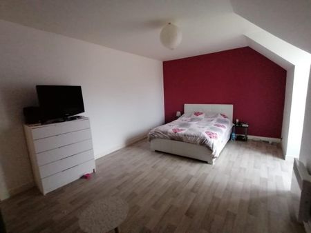 Location Maison 6 pièces 128m² LA FERTE ST AUBIN 45240 - Photo 3
