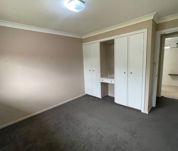 Spacious Family Home in Sought-After North Hill - Photo 5