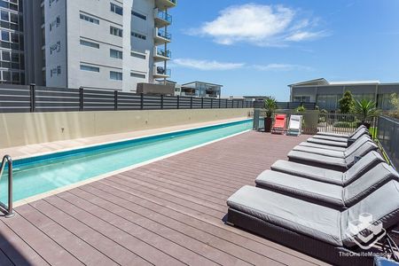 Look no further than our amazing unit! - Photo 4