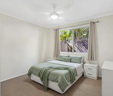 Palm Beach Lifestyle - Walk to the Beach!! - Photo 3