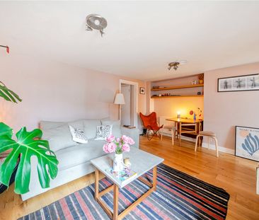 Hampden Road, N8, London - Photo 2