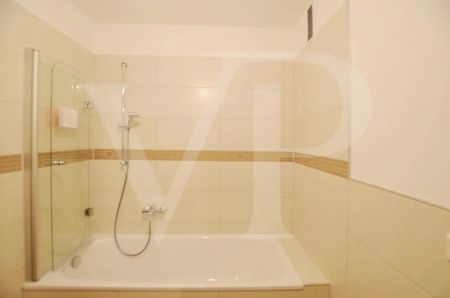 Lichtdurchflutete Erdgeschosswohnung - Photo 5