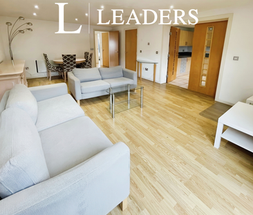 2 bedroom apartment to rent Gloucester Square, Southampton, SO14 - Photo 1