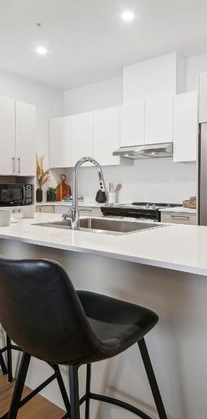 ***Appartement à louer au Square Châteauguay*** - Photo 1