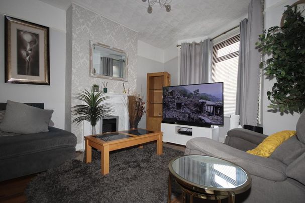 3 bedroom terraced house to rent - Photo 1