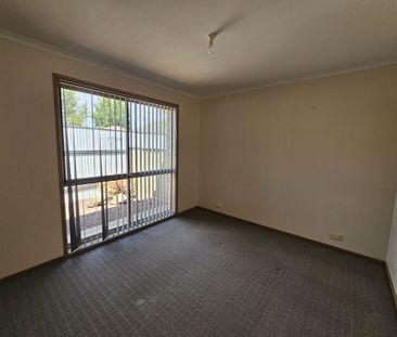 Unit 3/28 Leonard Street - Photo 3