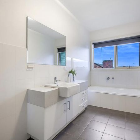 Stylish, Sophisticated & Superbly Situated! - Photo 3