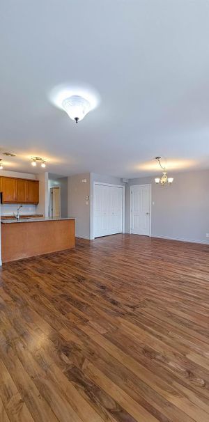 Immeuble - 641-661 Rue Des Coquelicots Spacieux 5 ½ - Photo 1