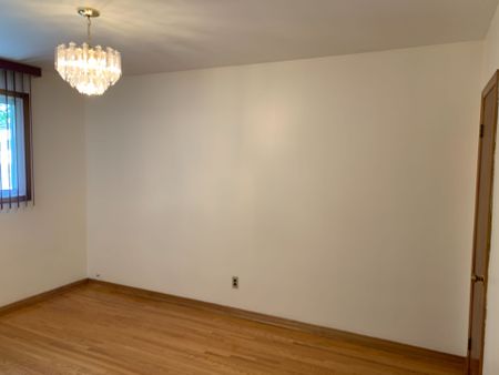 For Lease - 126 Cass Avenue Unit# Main, Toronto, Ontario - Photo 2