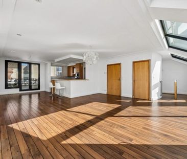 Location Appartement 4 pièces Meublé 153m² PARIS 16 75116 - Photo 1