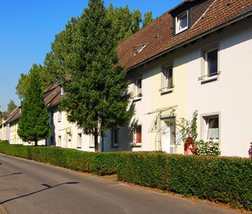 Demnächst für Sie mit neuem Wannenbad - Photo 1