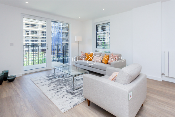 3 bedroom apartment to rent - Photo 1