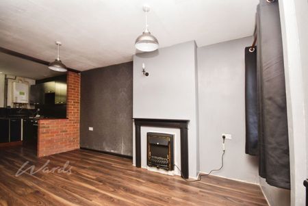 3 bedroom terraced house to rent - Photo 2