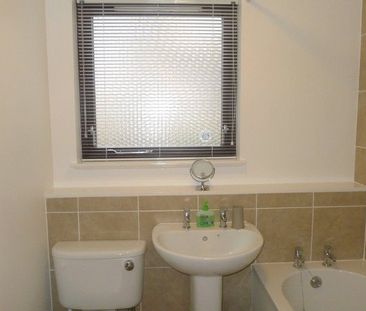 Flat 1, 8 New Orchardfield - Photo 4