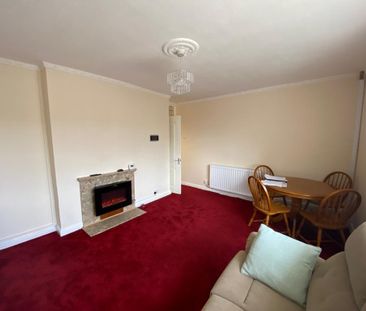 2 bedroom maisonette to rent - Photo 2