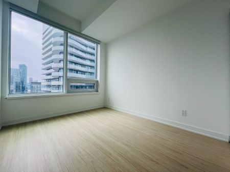 For Lease - 8 Wellesley Street Unit# 5909, Toronto, Ontario - Photo 2