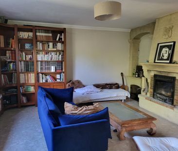 Location Maison 7 pièces 169m² NIMES 30000 - Photo 3