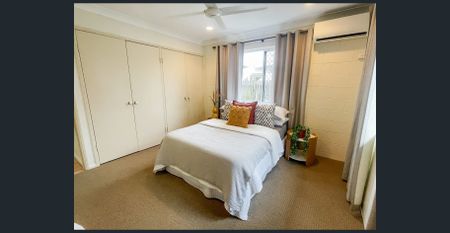 Modern Family Home! - Photo 5