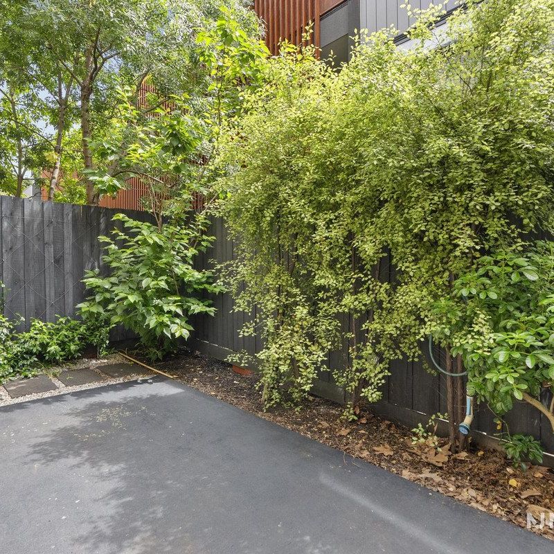 1/19 Bourke Street, RINGWOOD - Photo 1