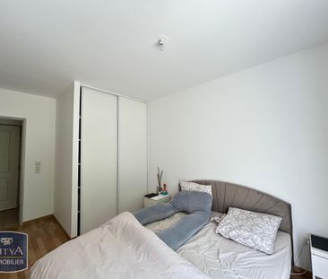 Location Appartement 4 pièces 102m² ST DIZIER 52100 - Photo 2