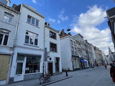 Te huur: Kamer Grote Gracht 36 A k3 in Maastricht - Photo 2