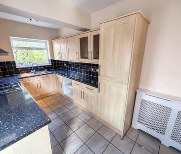 3 bedroom semi-detached house to rent - Photo 5