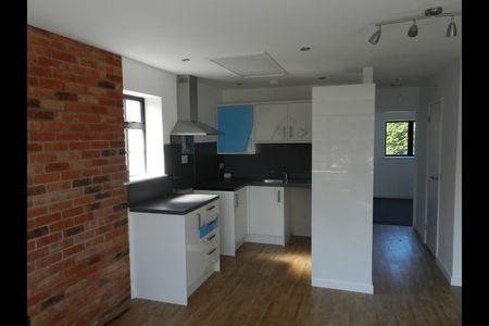 2 Bed Flat, Craven Street, CV5 - Photo 2