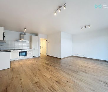 Appartement met één slaapkamer in Forest - Photo 1