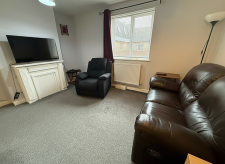 1 bedroom flat to rent - Photo 2
