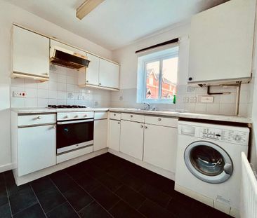 3 bedroom townhouse to rent - Photo 4